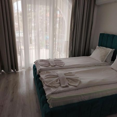St.St. Constantine And Helena Hotel Sandanski Room photo